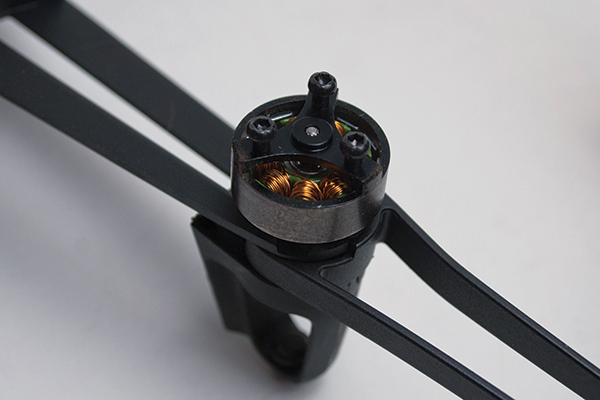 Parrot Bebop with Skycontroller | Model Aviation