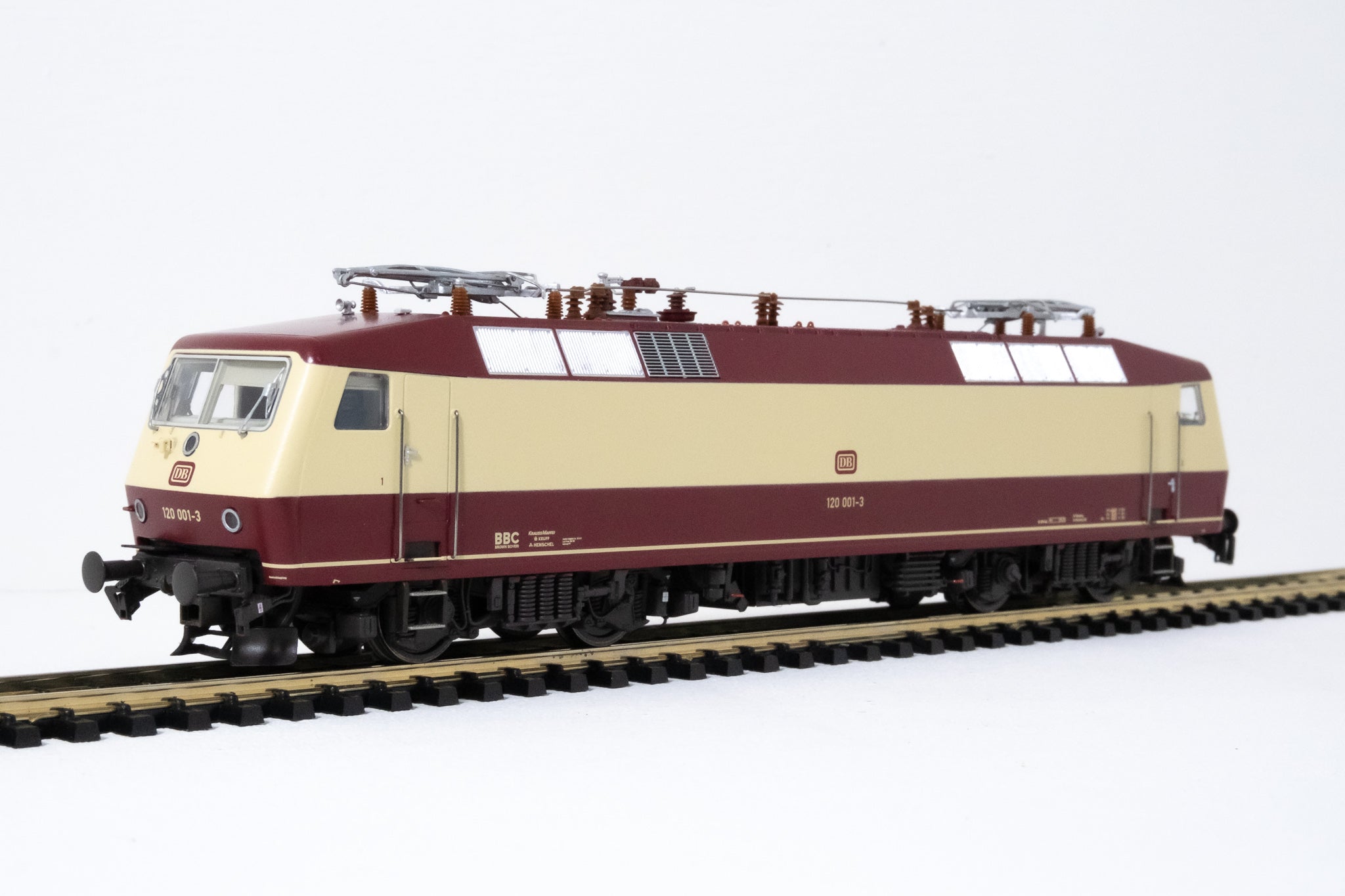L.S.Models16081S DB TEE BR120-001-3DCCｻｳﾝﾄﾞ | Modellbahn