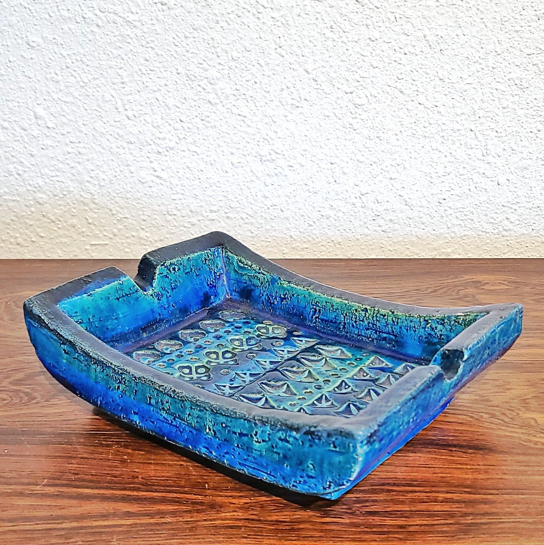 EARLY “RIMINI BLU” ASHTRAY BY ALDO LONDI FOR BITOSSI – MODERN REDUX