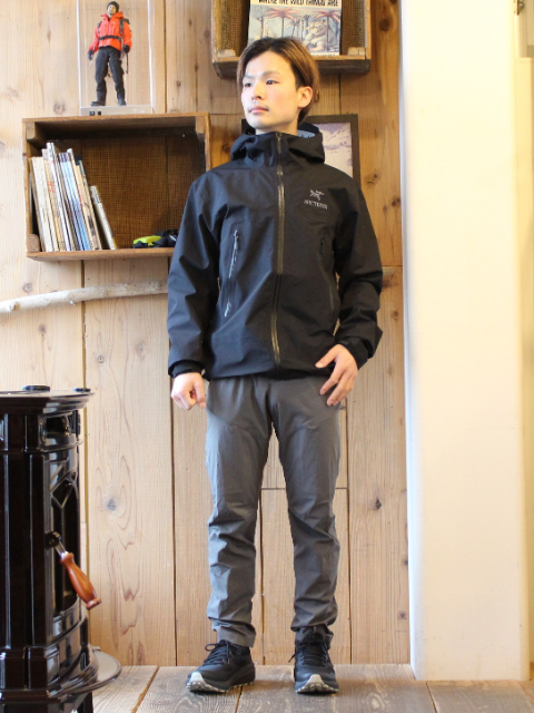 登山から普段着まで ARC'TERYX「Beta Jacket」、patagonia