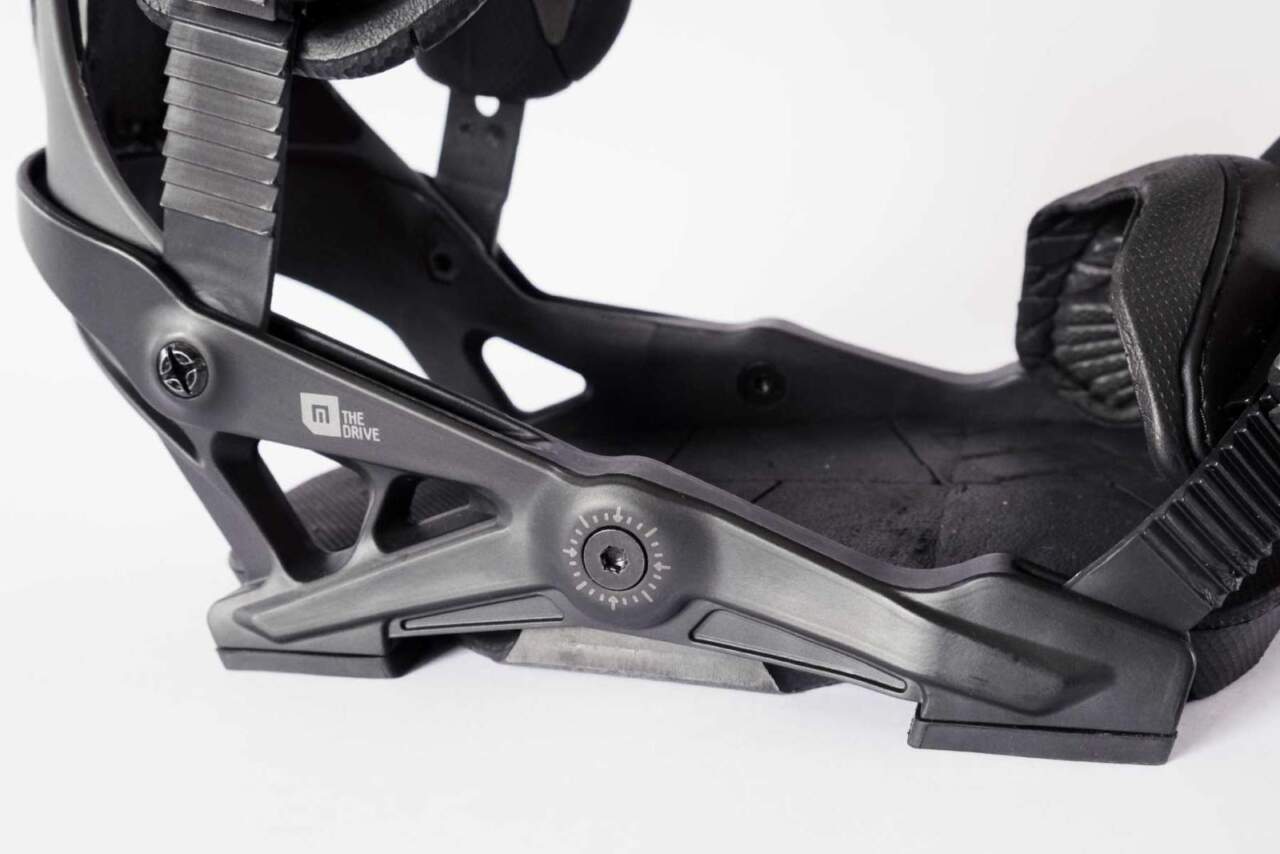 NOW BINDINGS｜フリースタイルの為のビンディング3モデル