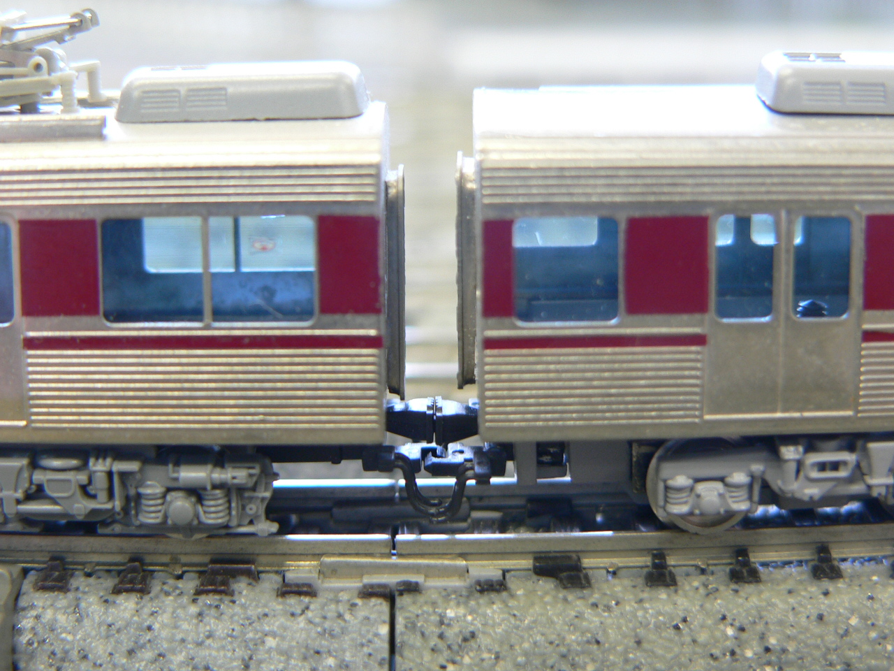 エンドウのNゲージ、近鉄3000系の登場時3両セットのヘッドライト