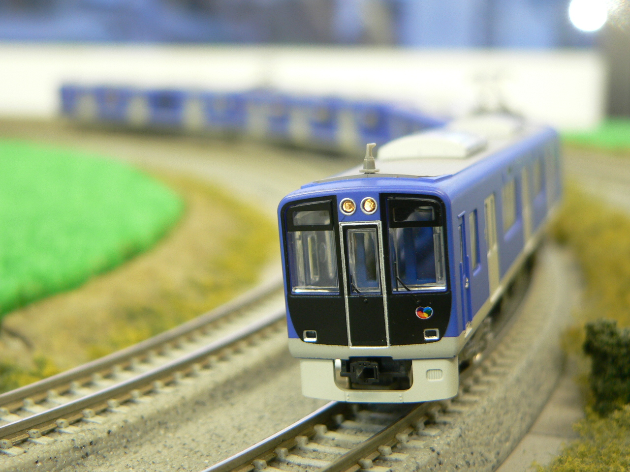 トミーテックの鉄コレ、阪神5500系リノベーション車のライトを点灯