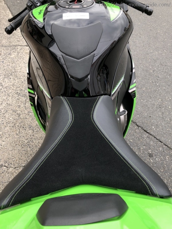 KAWASAKI(カワサキ）Ninja ZX-10R シートカスタム | カスタムバイク