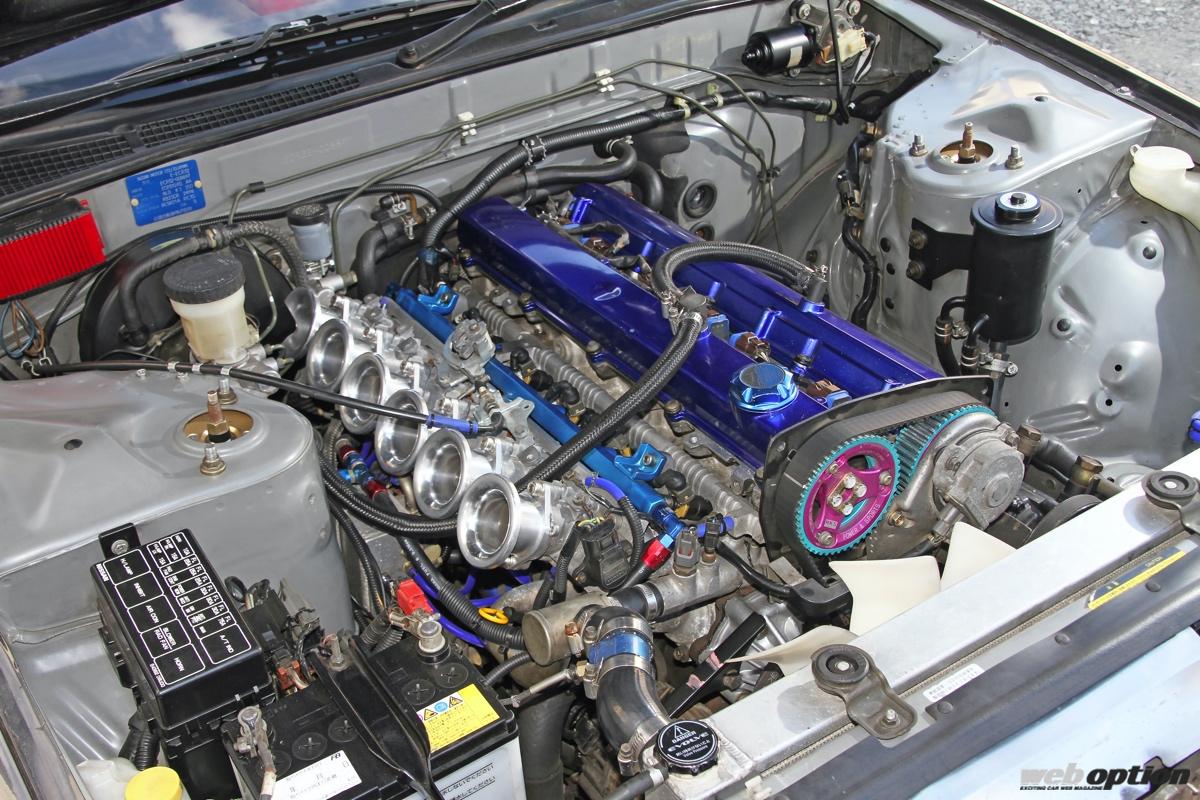 RB25エンジンはNAも面白い！」ハイカム＋6連スロットルで決めた官能型