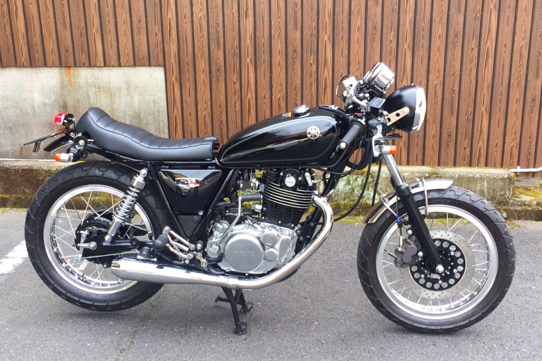 Chuck Box／2016 YAMAHA SR400 “JAPANESE CAFE RACER”／No.219 | モト