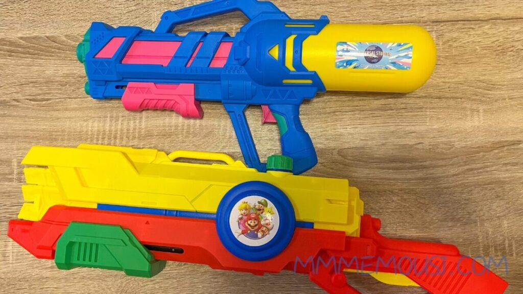 2025最新】USJの水鉄砲（ウォーターシューター）は何円？水鉄砲の