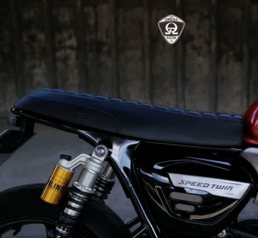 トライアンフ スピードツイン1200 2019～2020 ヘッドライト＆スピード