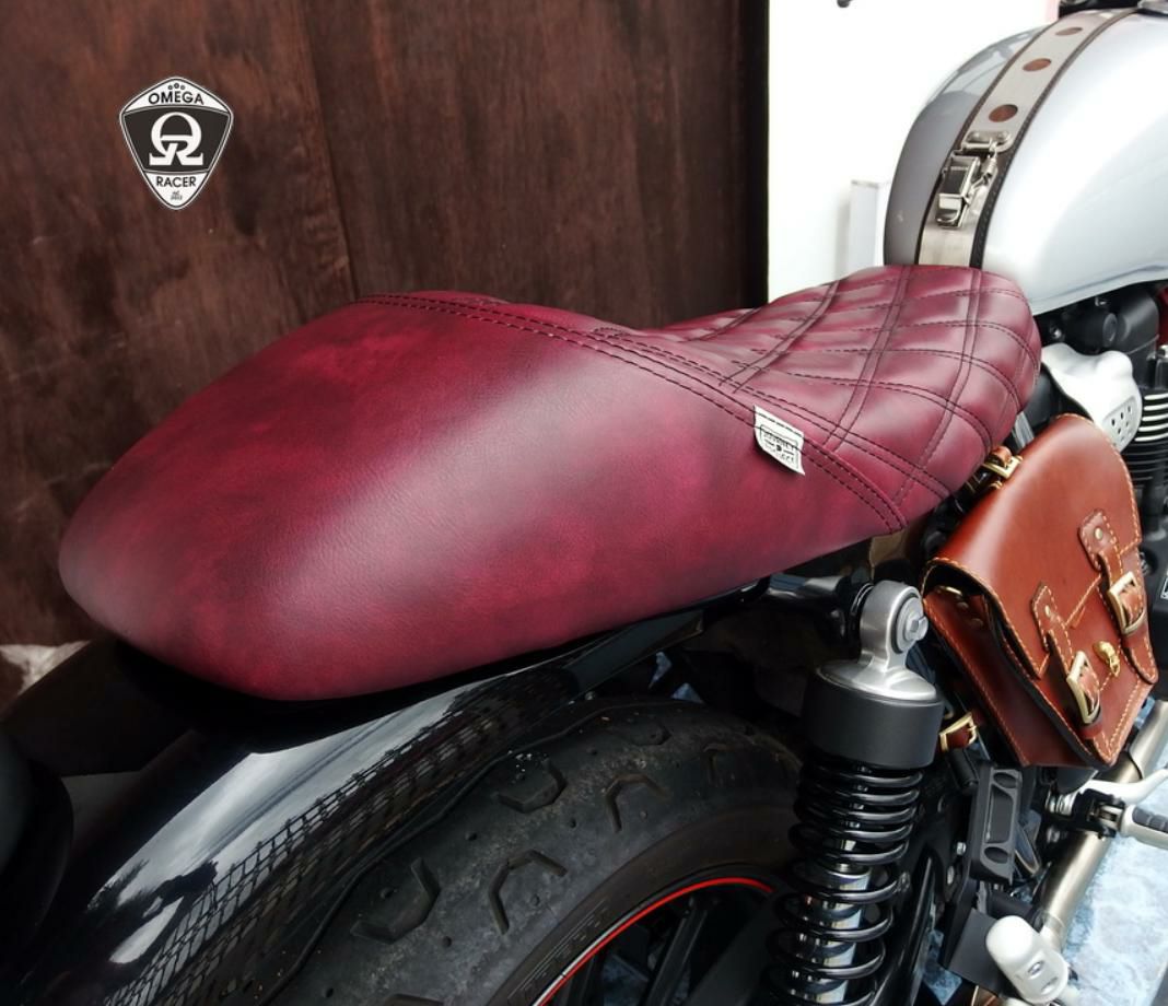 トライアンフ Street Cup (ストリート カップ) |シート|モトパーツ