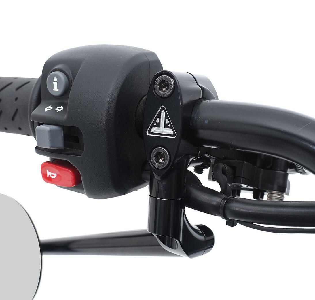 トライアンフ スピードツイン900/ストリートツイン/ストリートスクラン