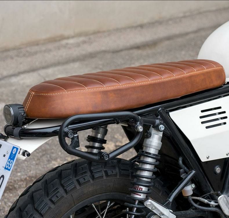 コンチネンタルGT650 |シート|バイクパーツ専門店 モトパーツ(MOTO PARTS)