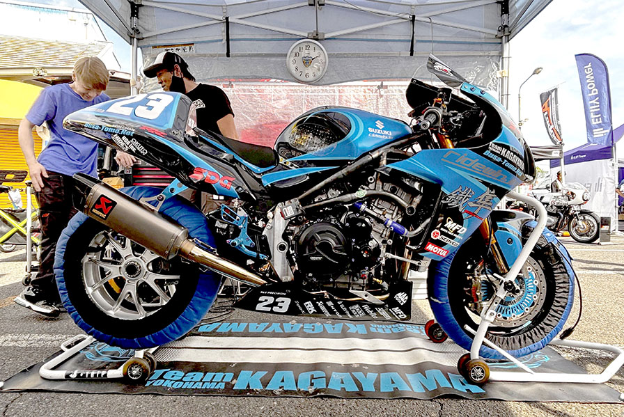 SUZUKI HAYABUSA「筑波サーキットを舞うハヤブサを見て遠くに行きたく