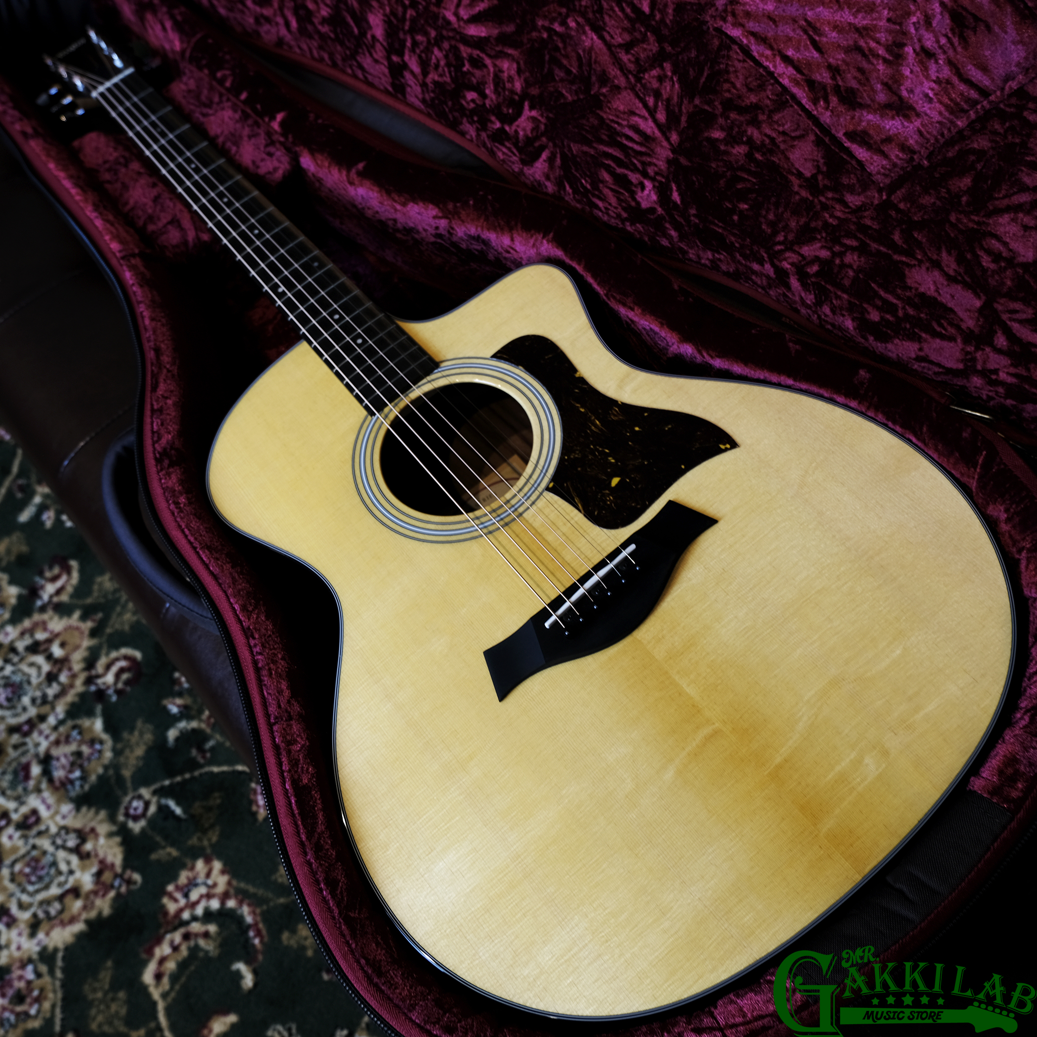 Taylor 214ce Plus | 札幌の楽器屋さん｜MR.GAKKI LAB｜中古買取・販売