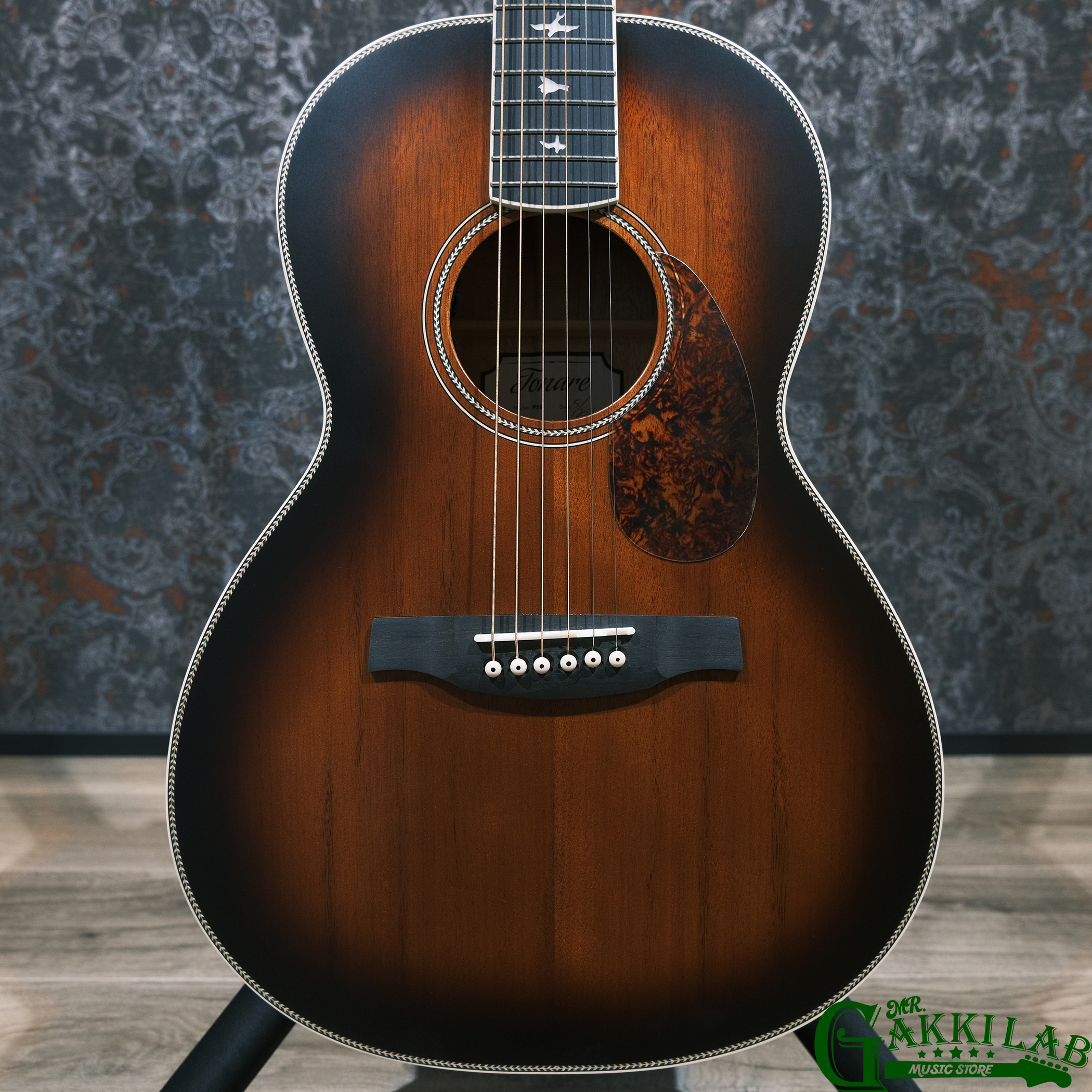 Paul Reed Smith(PRS) SE Parlor P20E w/Fishman Tobacco Sunburst