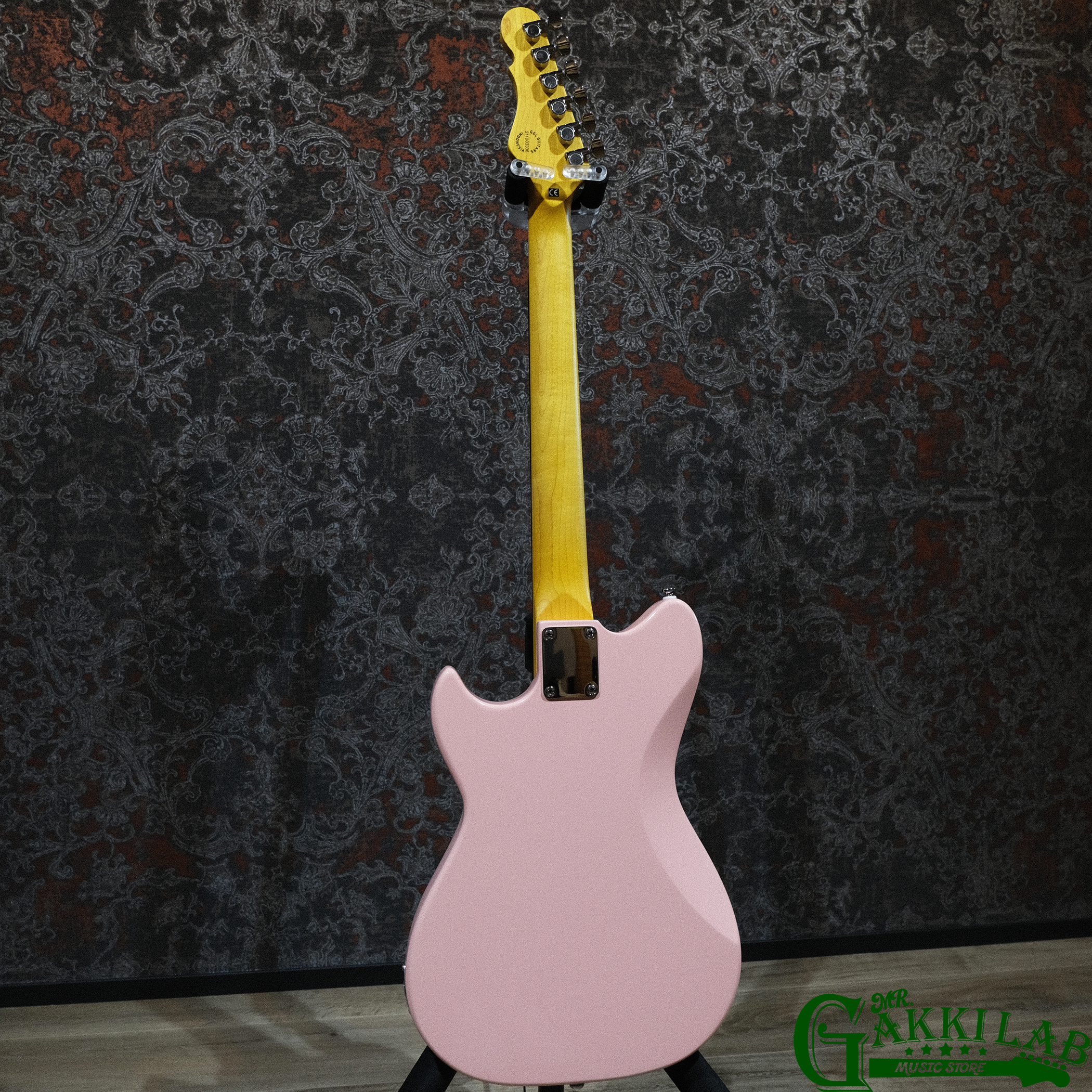G&L Tribute Series Fallout / Shell Pink | 札幌の楽器屋さん｜MR
