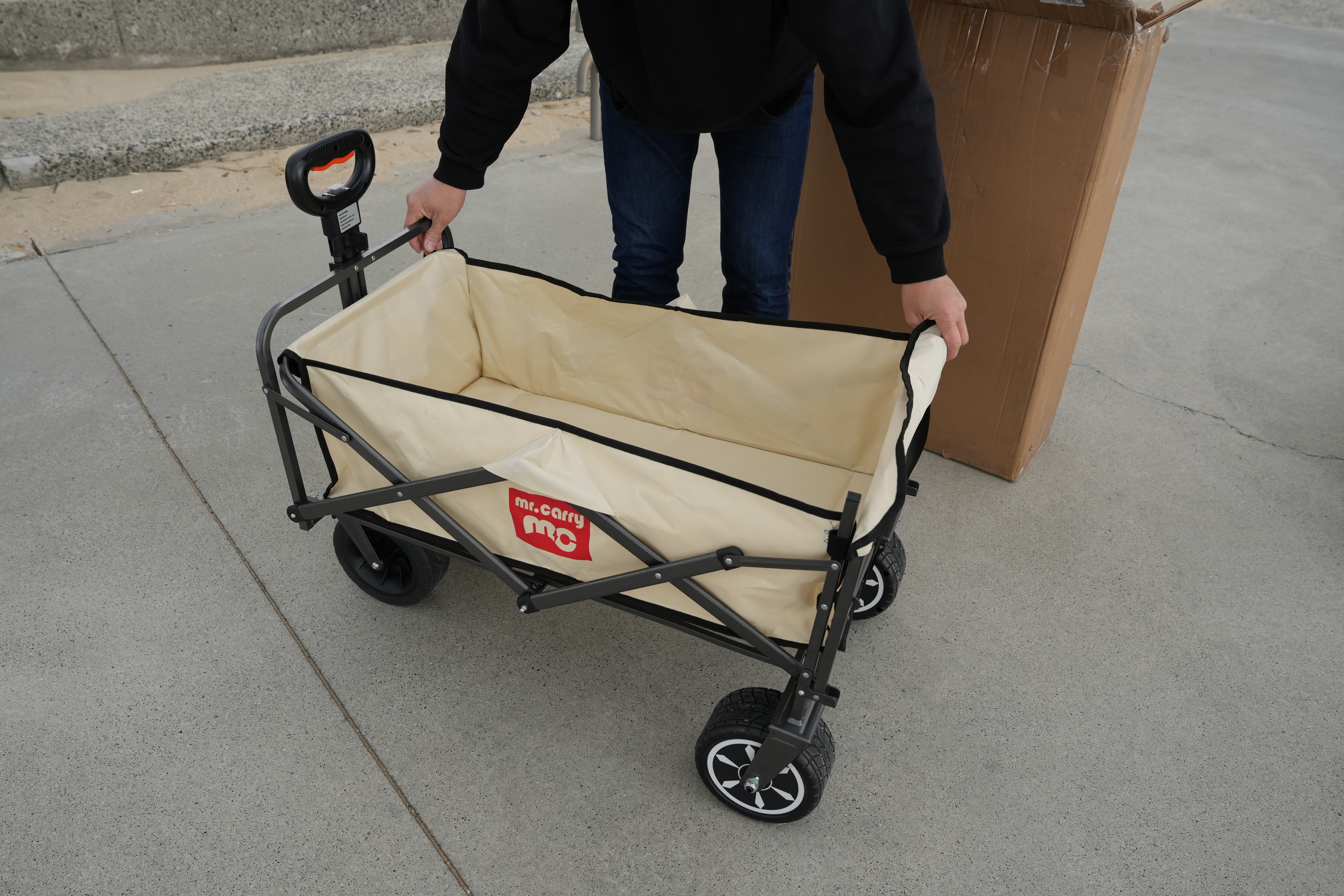 未来のアウトドアライフを支える、電動キャリーワゴン | mr.carry