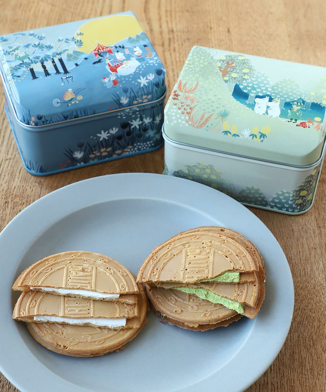 日の出屋製菓MOOMIN チョコゴーフレットいちご・抹茶 | mumokuteki