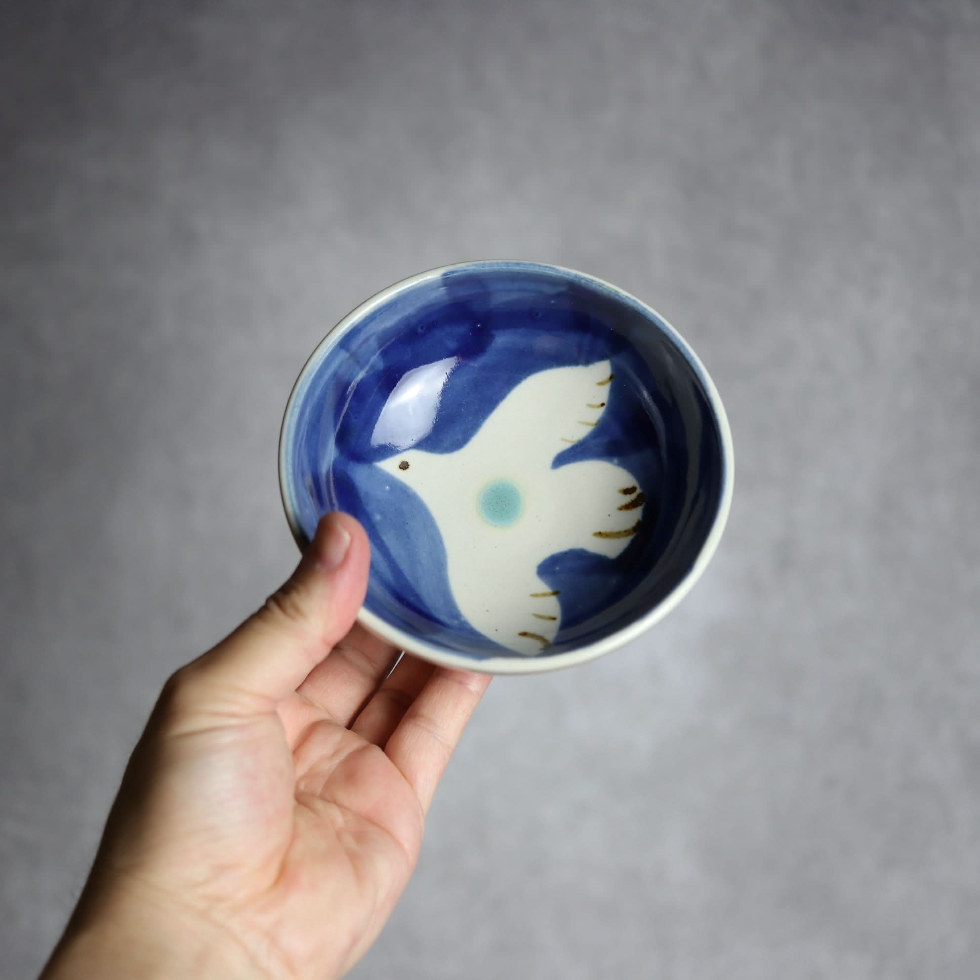 4寸鉢1 呉須釉 鳥 やちむん 陶器 拓美窯｜拓美窯｜やちむん 陶器 琉球