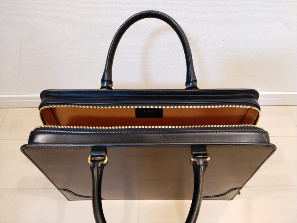 はじめての大峽製鞄はオールレザーブリーフ：この鞄をきっかけに大峽沼