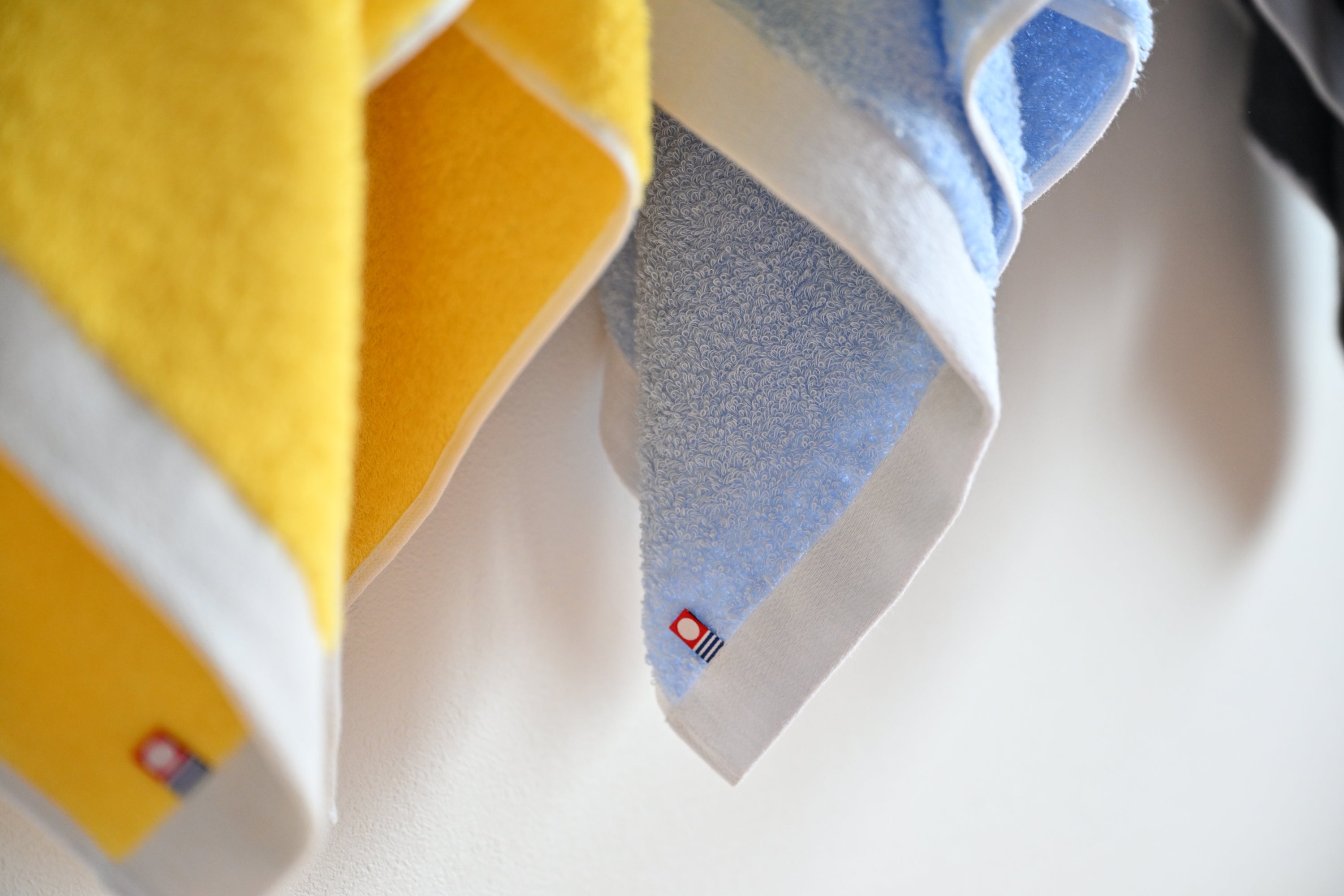 いろは バスタオル すずらん | 石本藤雄デザインの食器、雑貨の通販