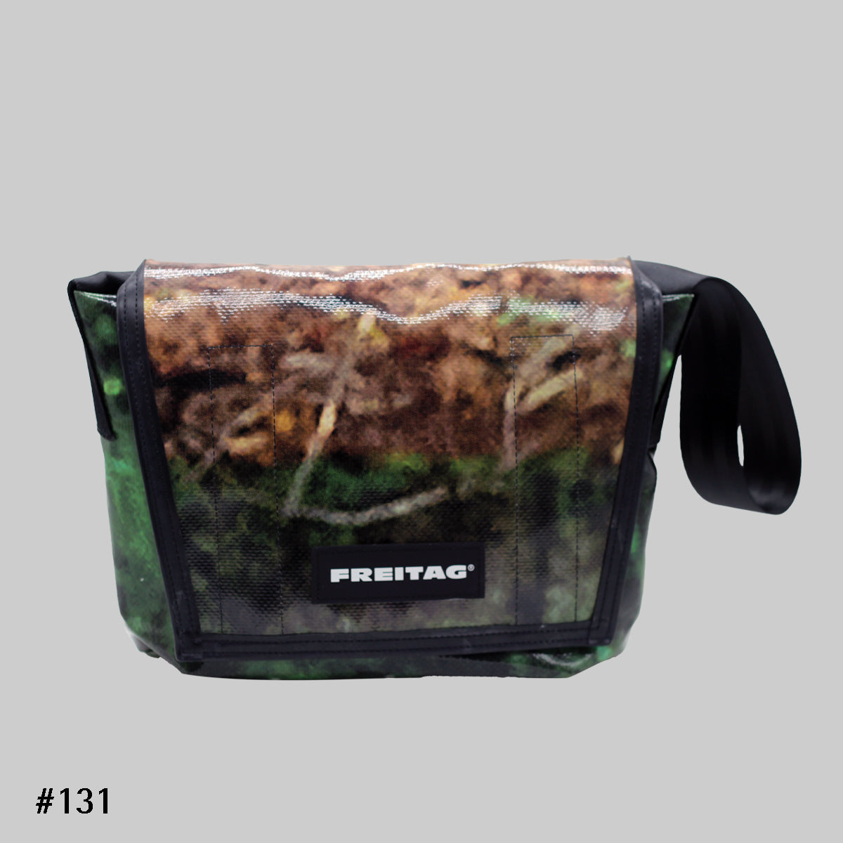 FREITAG F11 LASSIE Messenger – Red Dot Design Museum Singapore