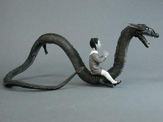 ミュージアム 大怪獣シリーズ ウルトラQ編 「怪竜と乙姫（モノクロ版）」