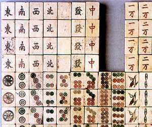 麻雀博物館 宝物閲覧