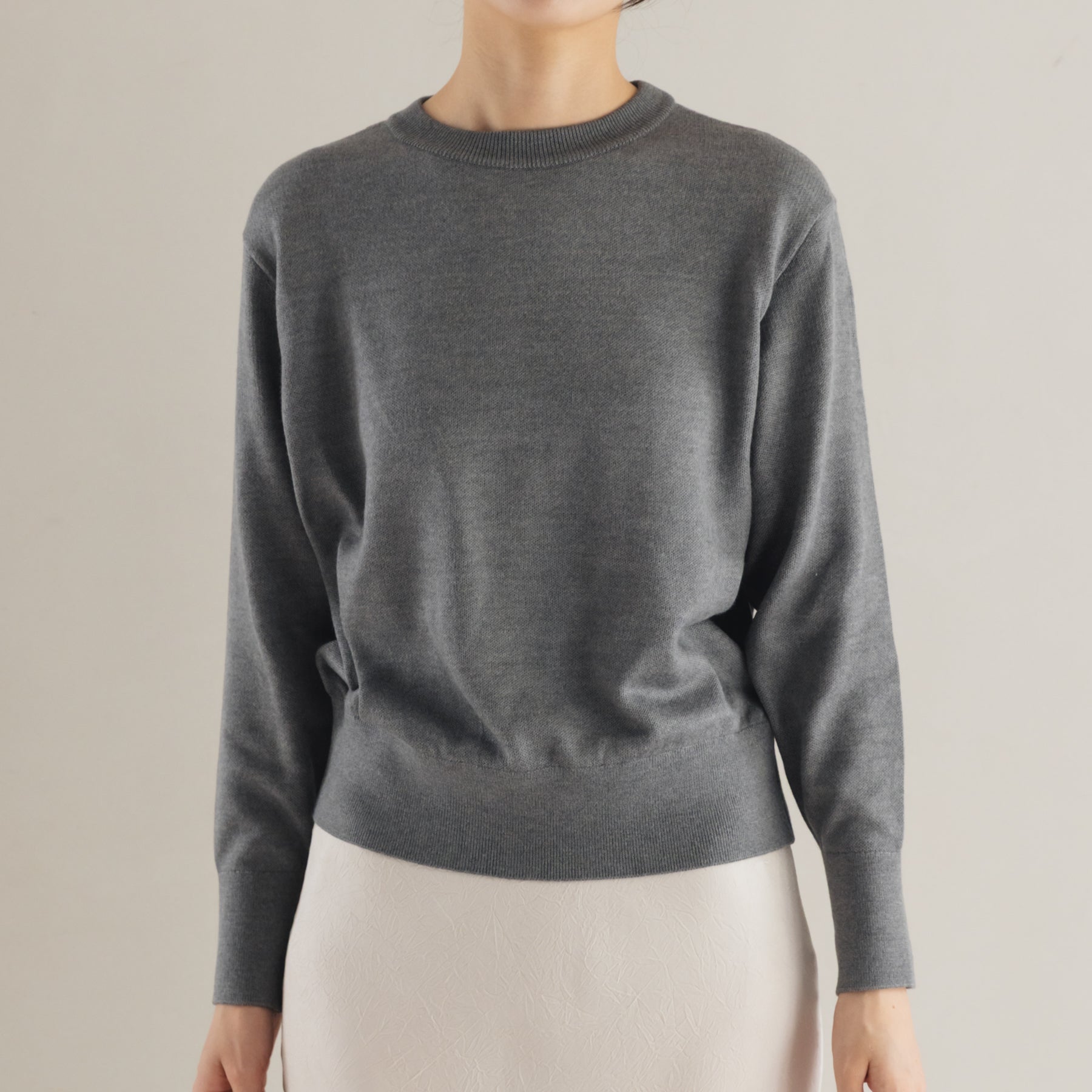 起毛シルクニット クルーネックプルオーバー - 2サイズ・7色