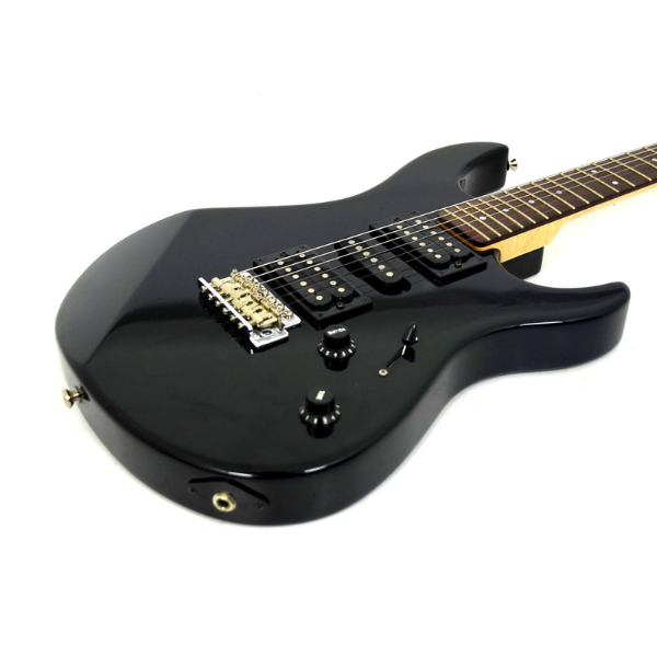 Yamaha ERG121 Electric Guitar, Black