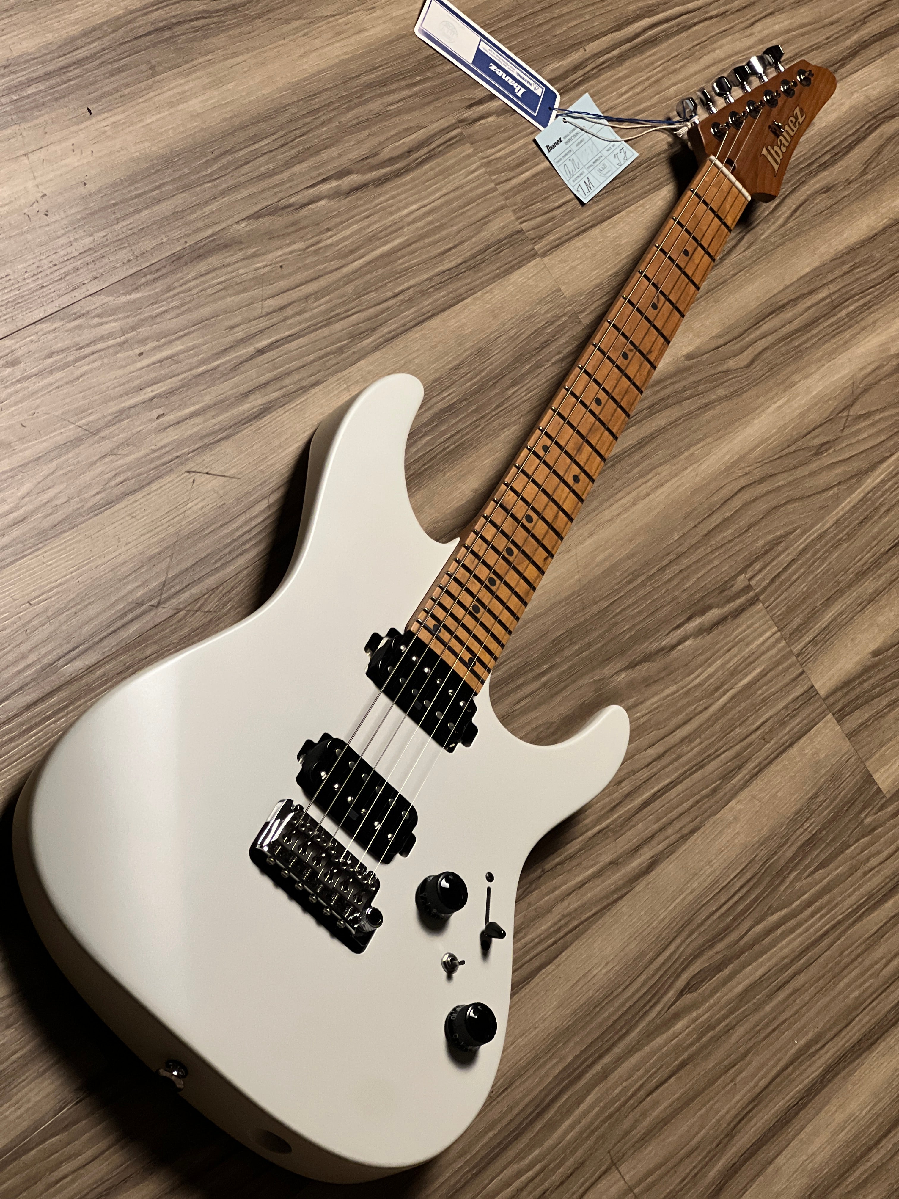 Ibanez Prestige AZ2402-PWF w/Case in Pearl White Flat F2410244