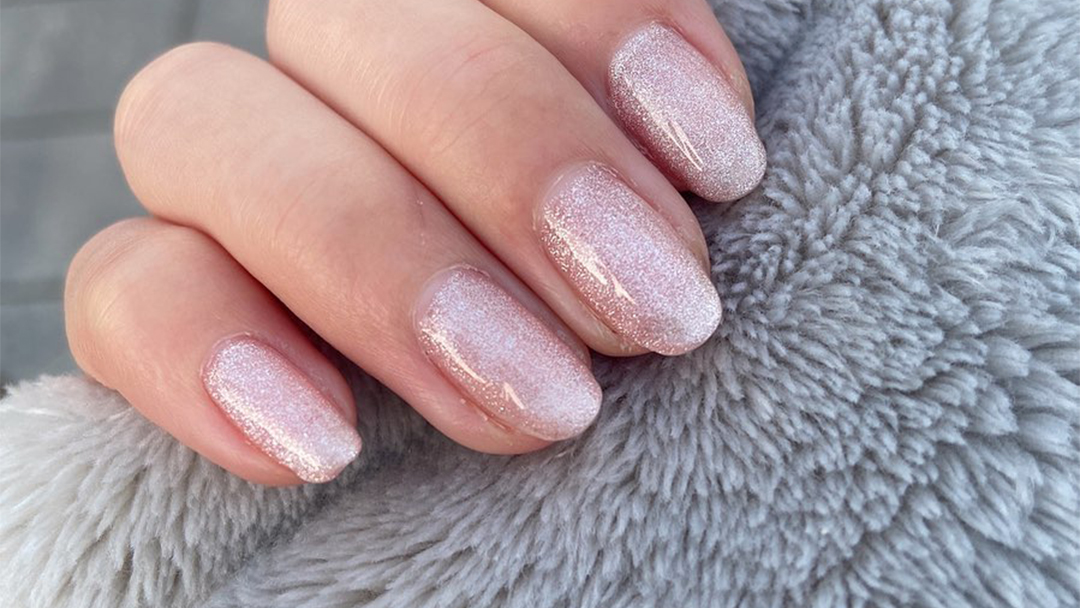 一色で手元が映える！おしゃれ×流行りのおすすめワンカラージェル