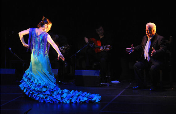 レッスン用バタデコーラはナジャハウスへお任せください！ | 踊り