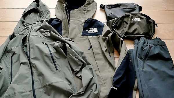 マウンテンジャケットのワイマラナーブラウンの色比較と参考コーディネート