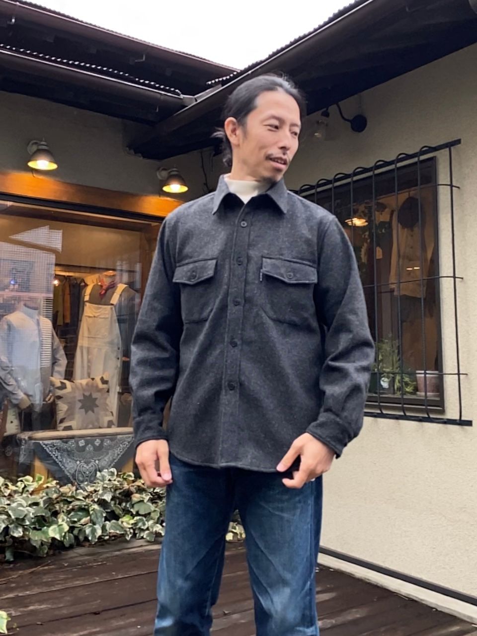 BLUE BLUE - ブラッシュドウールモッサ CPOシャツ / CH GREY | NARO