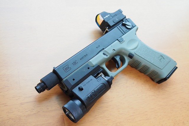 東京マルイ 電動G18C】マイクロダットサイトマウントカスタム | なぜ