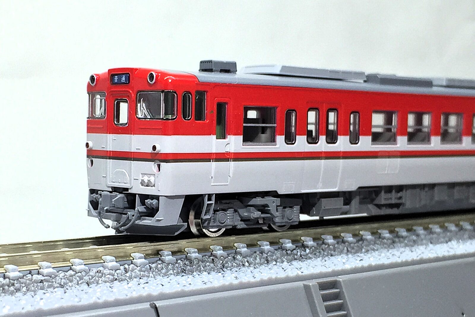 キハ47 新潟色・赤セット 入線です。TOMIX 98014 | NGaugeJP - 横濱