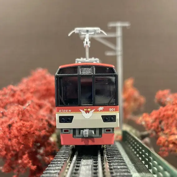 KATO】2025年10月発売予定 叡山電鉄900系きらら(メープルレッド