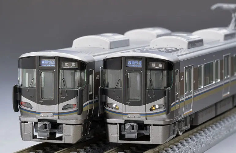 お*し様 少し値下げしました！KATO12系 西日本仕様EF58 150宮原運転 お