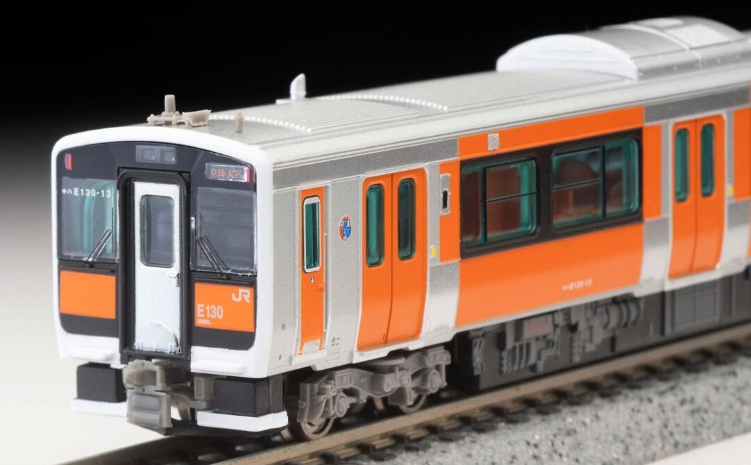 MA キハE130 水郡線「オレンジ パーシモン トレイン」 品番：A6775