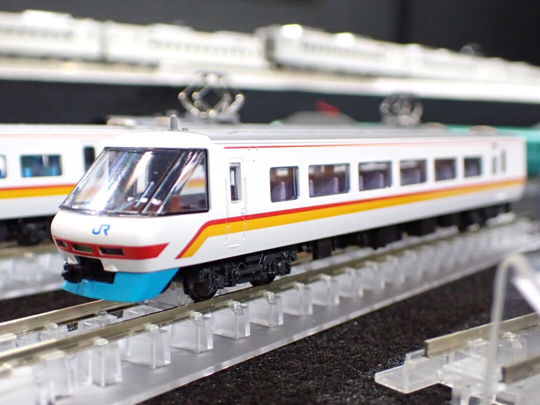 KATO 381系 「スーパーくろしお」 6両基本セット 品番：10-1985