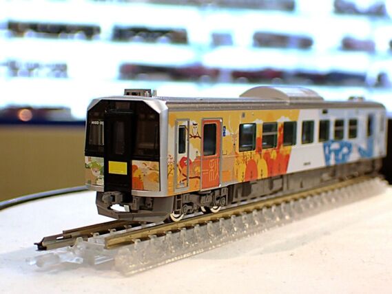 TOMIX JR H100形ディーゼルカー（石北線・富良野線ラッピング車