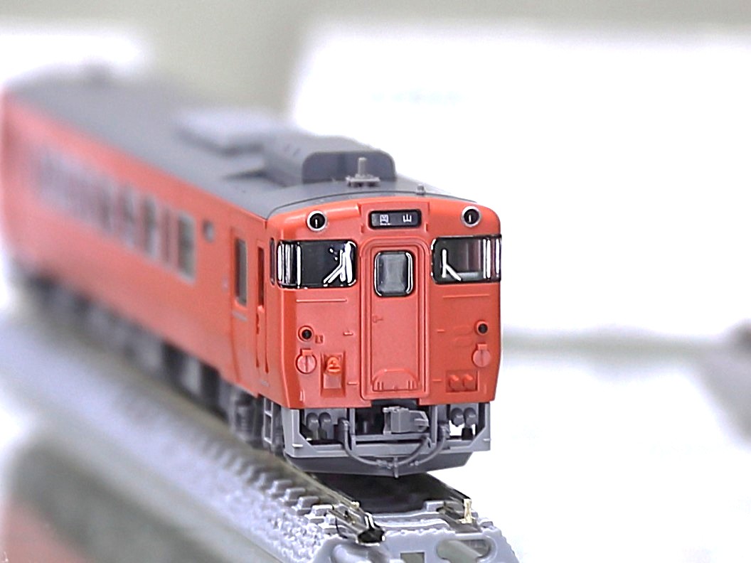 JR キハ40 2000形(JR西日本更新車・首都圏色 岡山気動車支所) (M) 品番