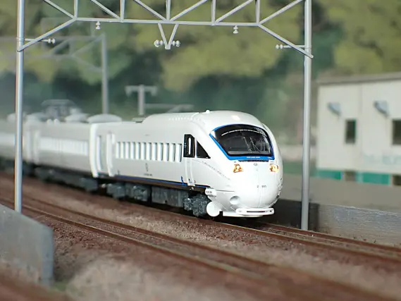 885系（2次車） 南福岡車両区所属 SM8編成が入線です。 KATO 10-1952