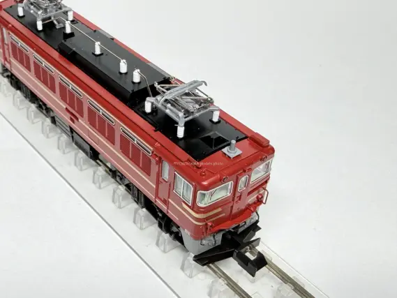 ED75 700番台 前期形 オリエントサルーン色が入線しました。 KATO 3075