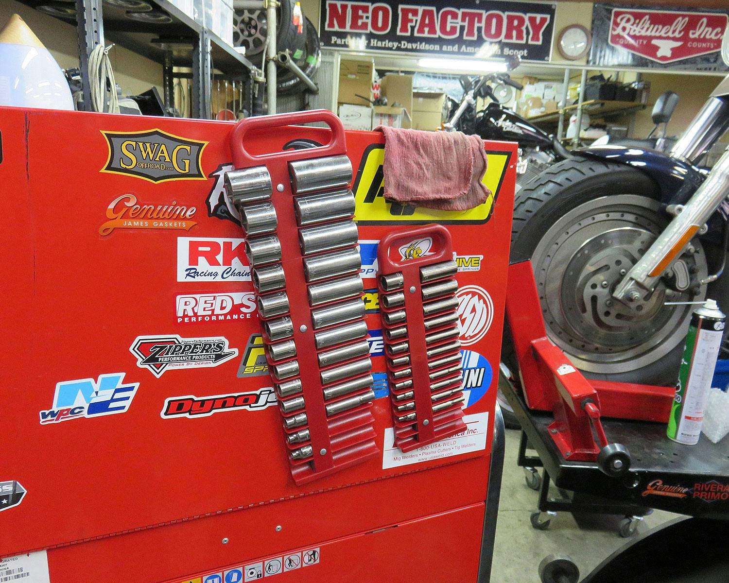 ハーレー用パーツ カスタムパーツの通信販売 ネオファクトリー