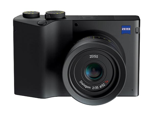 Fashion inspired photo session in New York, with the Zeiss ZX1