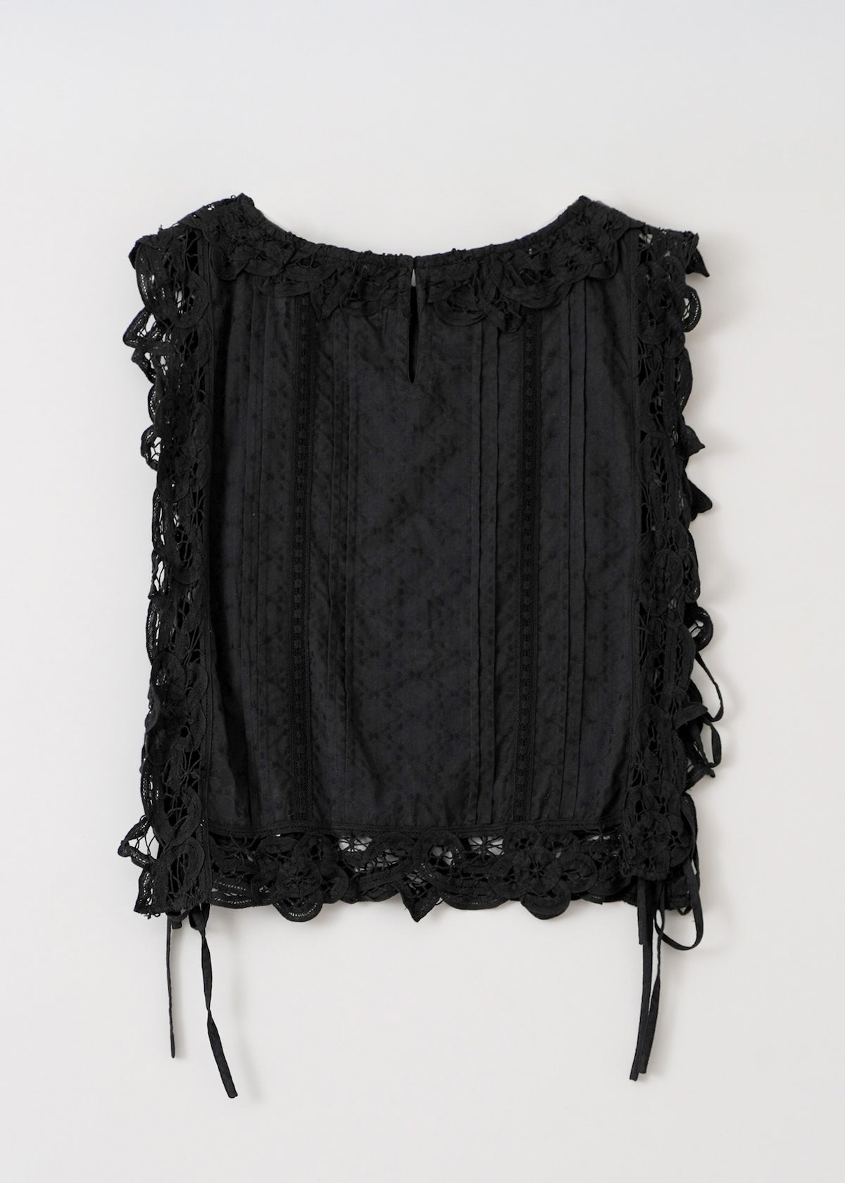 Cotton Batten Lace Ribbon Top | Pasand by ne Quittez pas | パサン