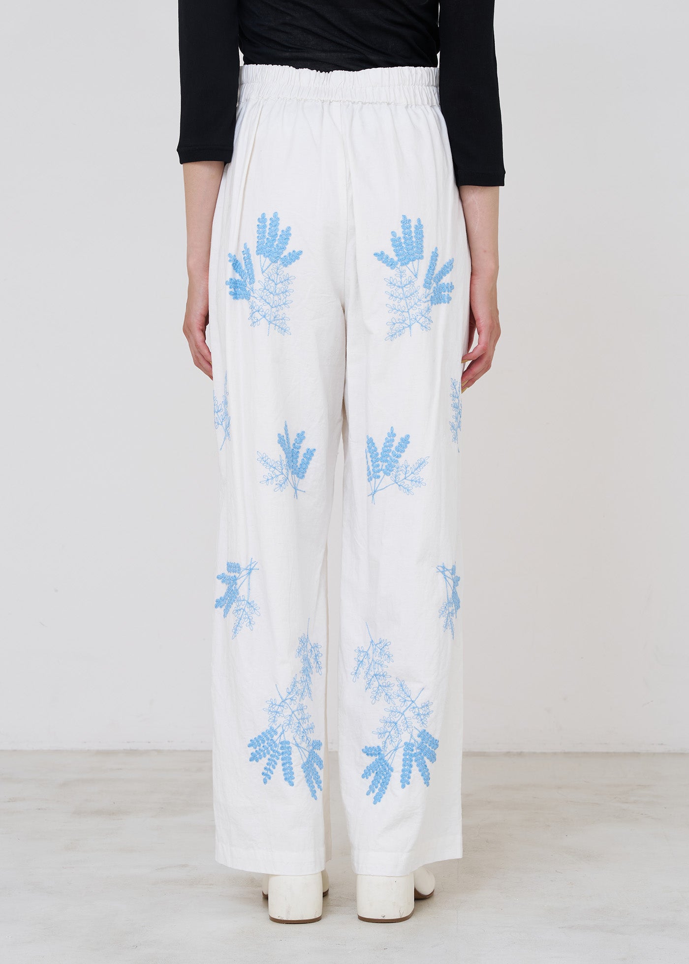 Cotton Linen Plants Embroidery Pants | Pasand by ne Quittez pas