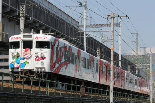 JR西日本の車両・列車(10) 115系L11編成「カープ応援ラッピング