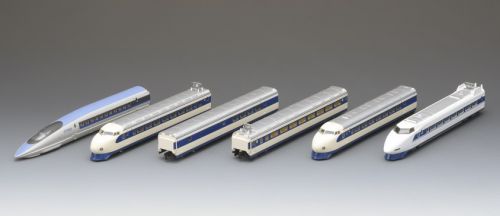 京都鉄道博物館の新幹線0系・100系・500系、6両セットのNゲージに